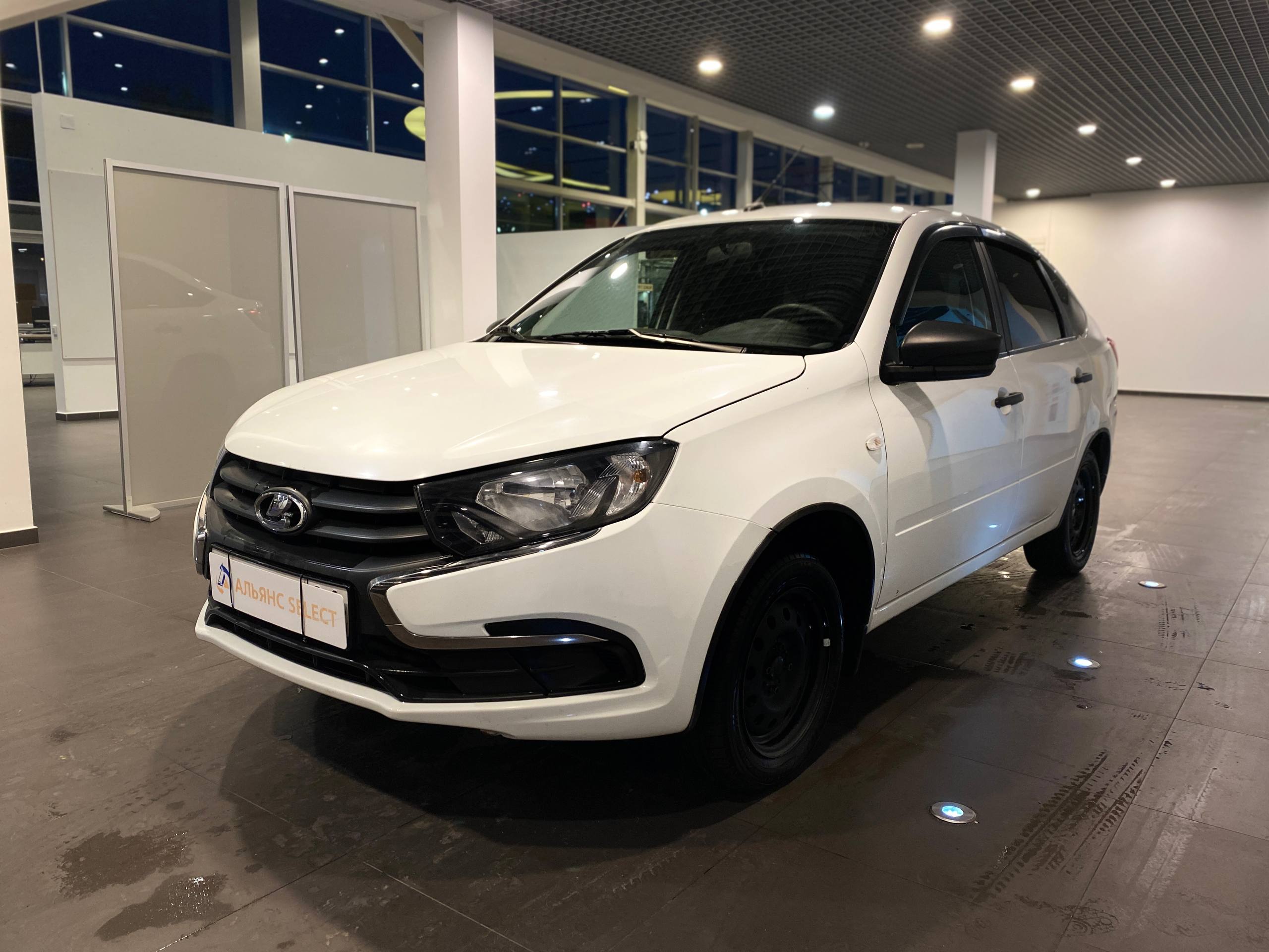 LADA GRANTA