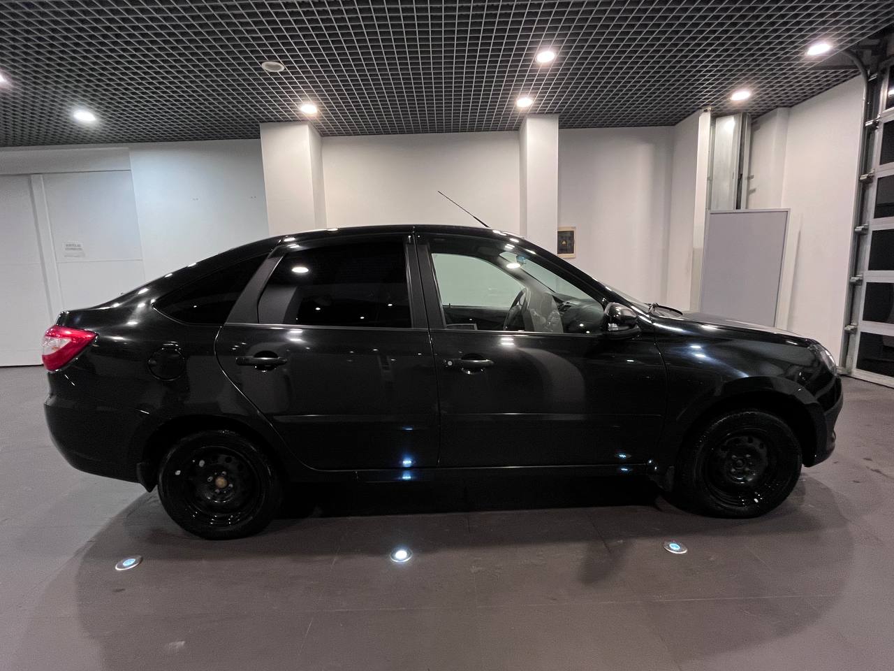 LADA GRANTA