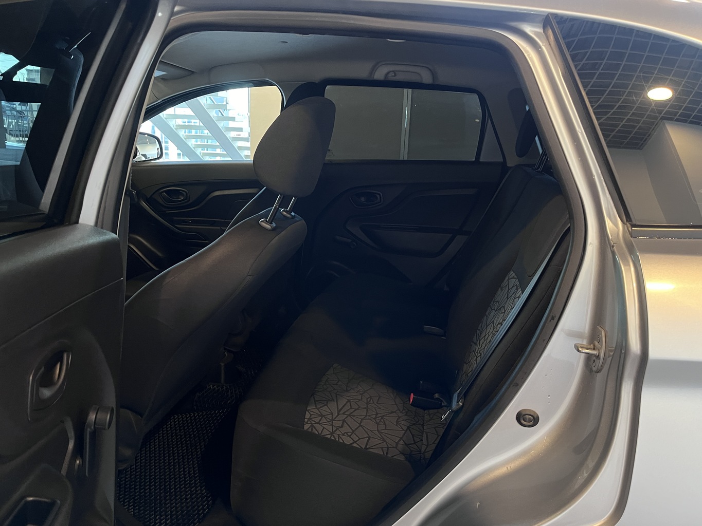 LADA XRAY