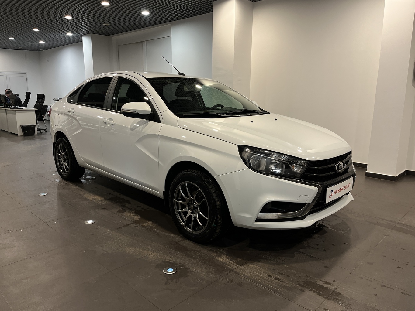 LADA VESTA