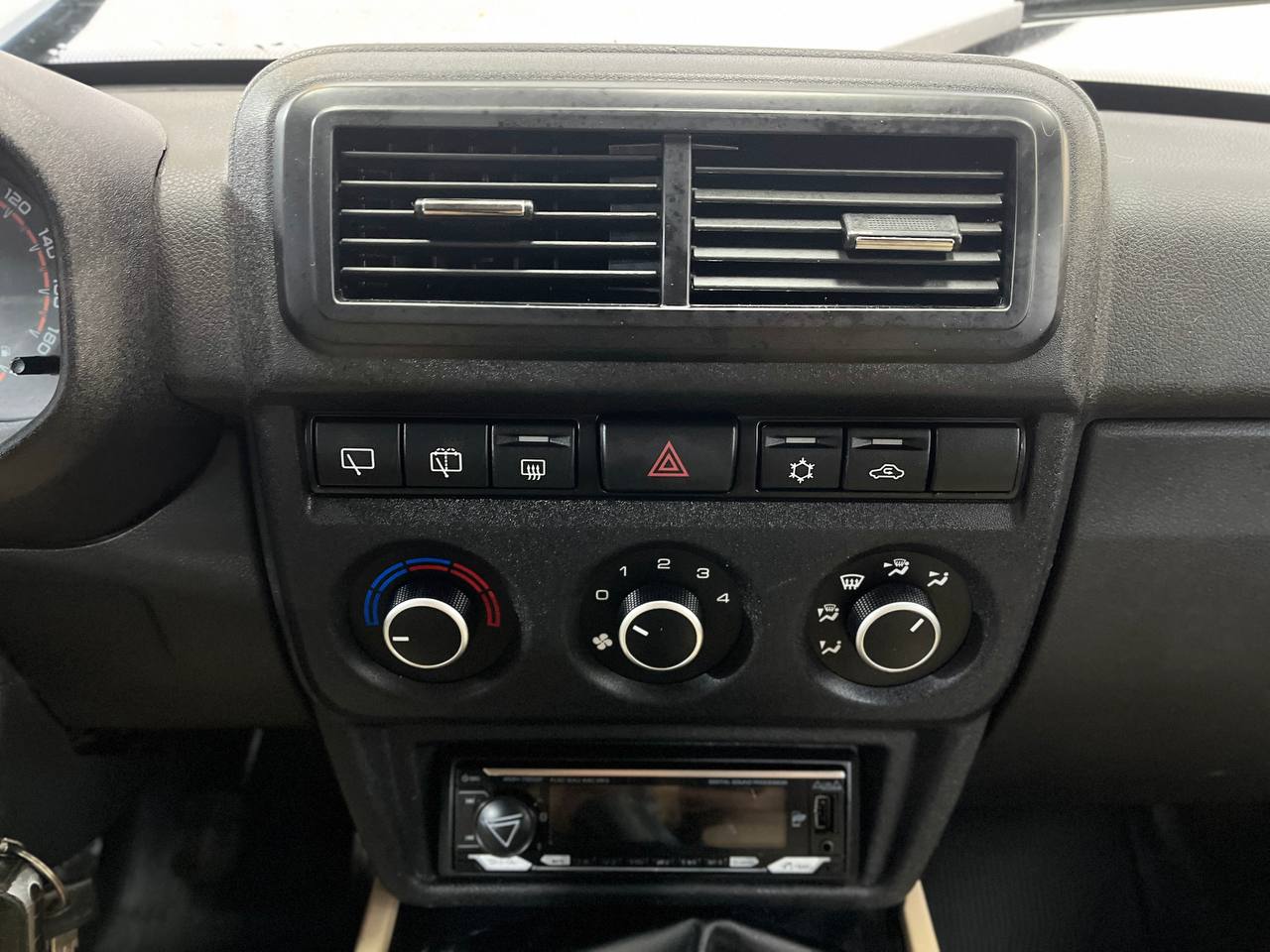 LADA 2121 (4X4)