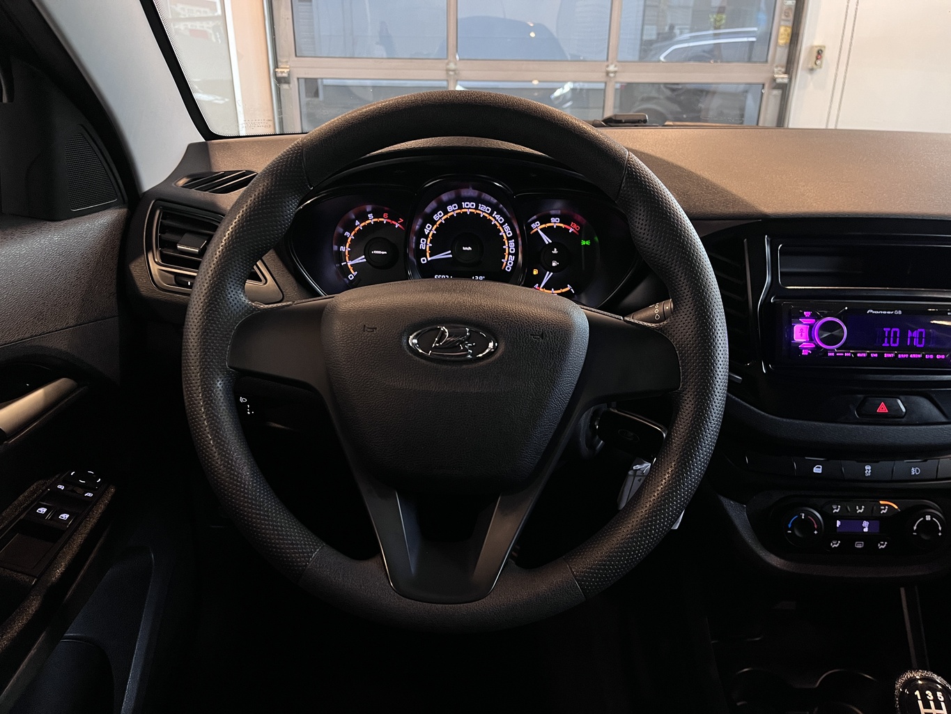 LADA VESTA