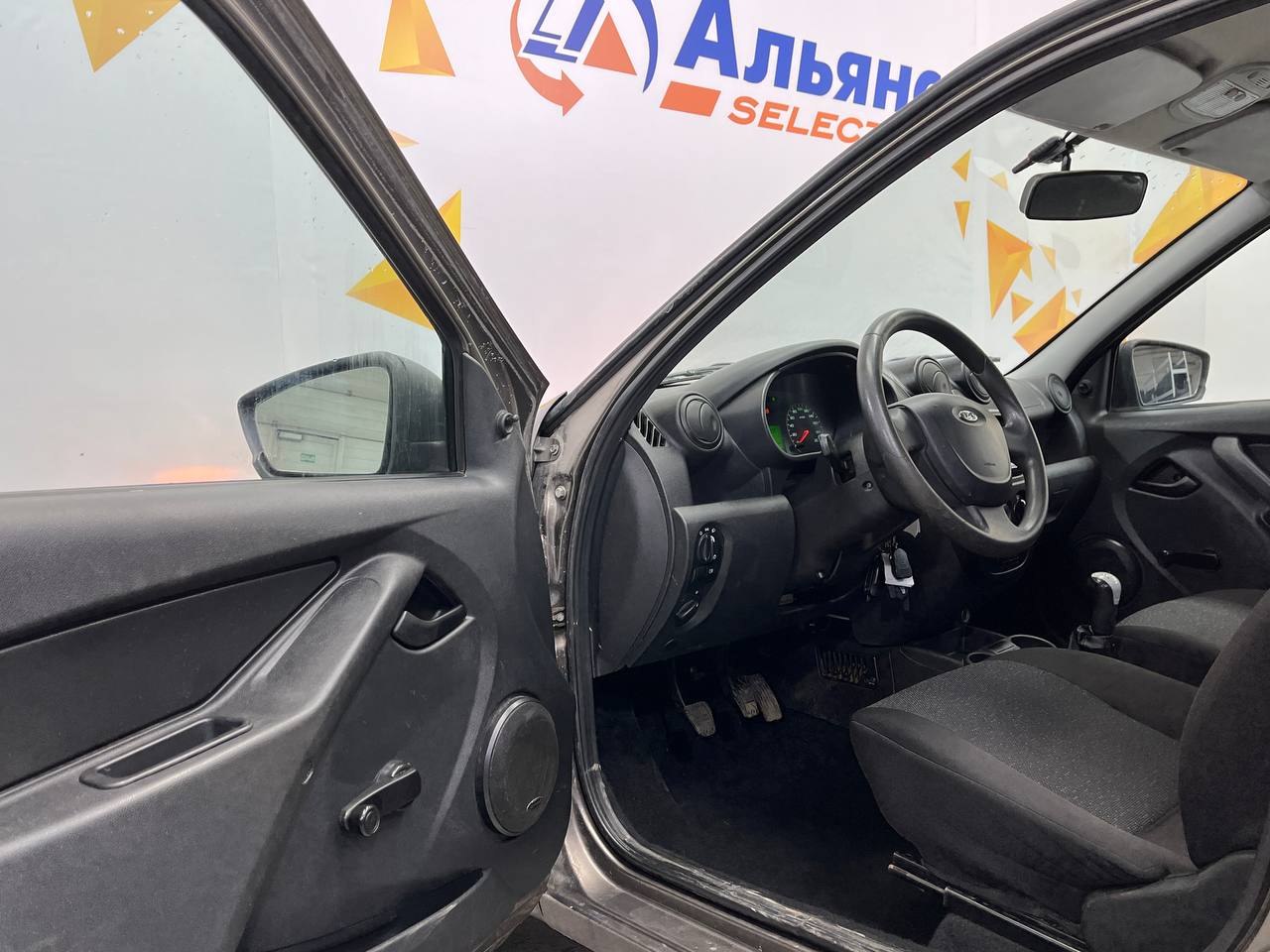 LADA GRANTA