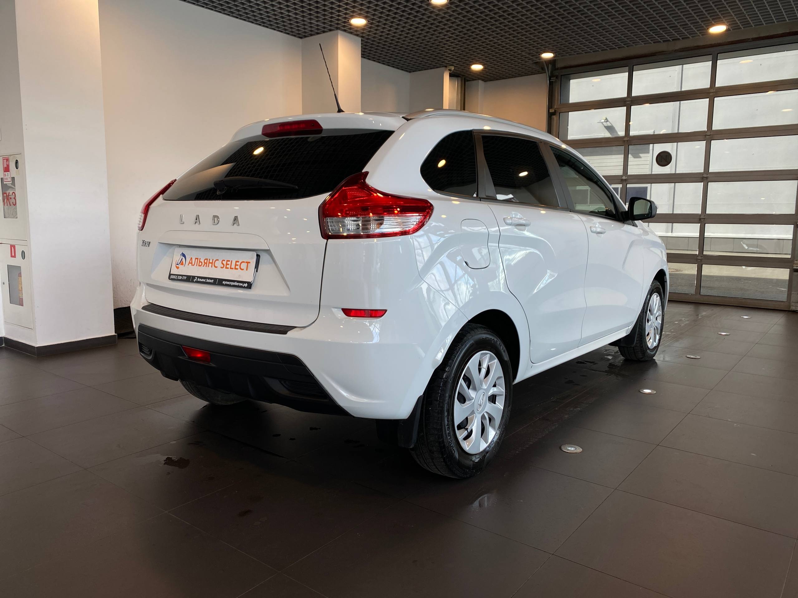 LADA XRAY