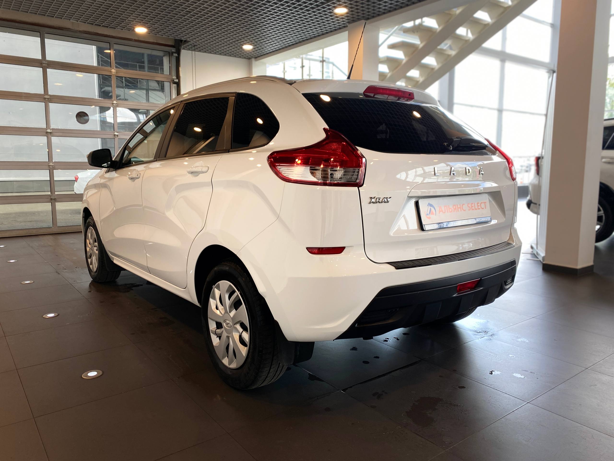 LADA XRAY