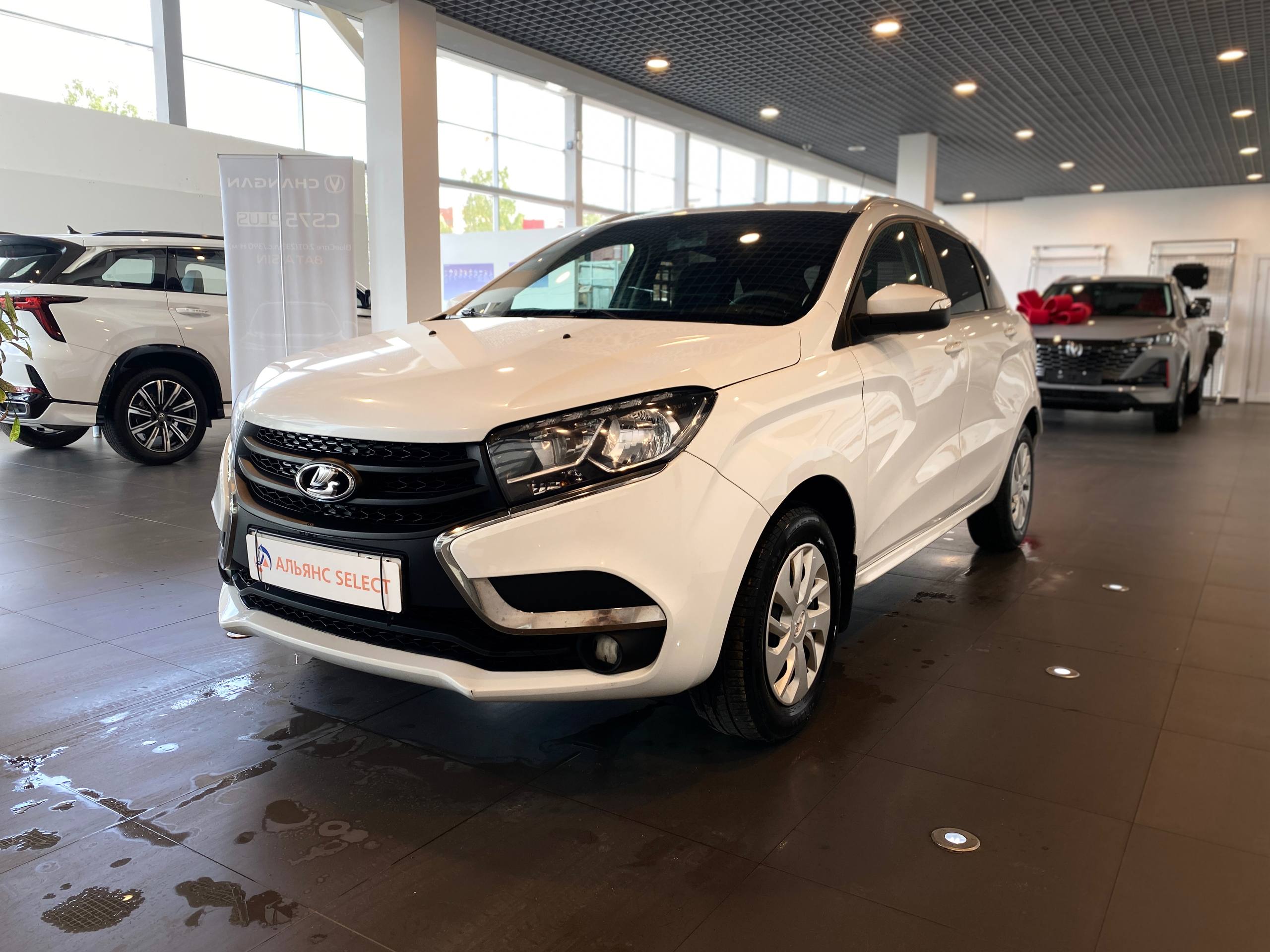 LADA XRAY