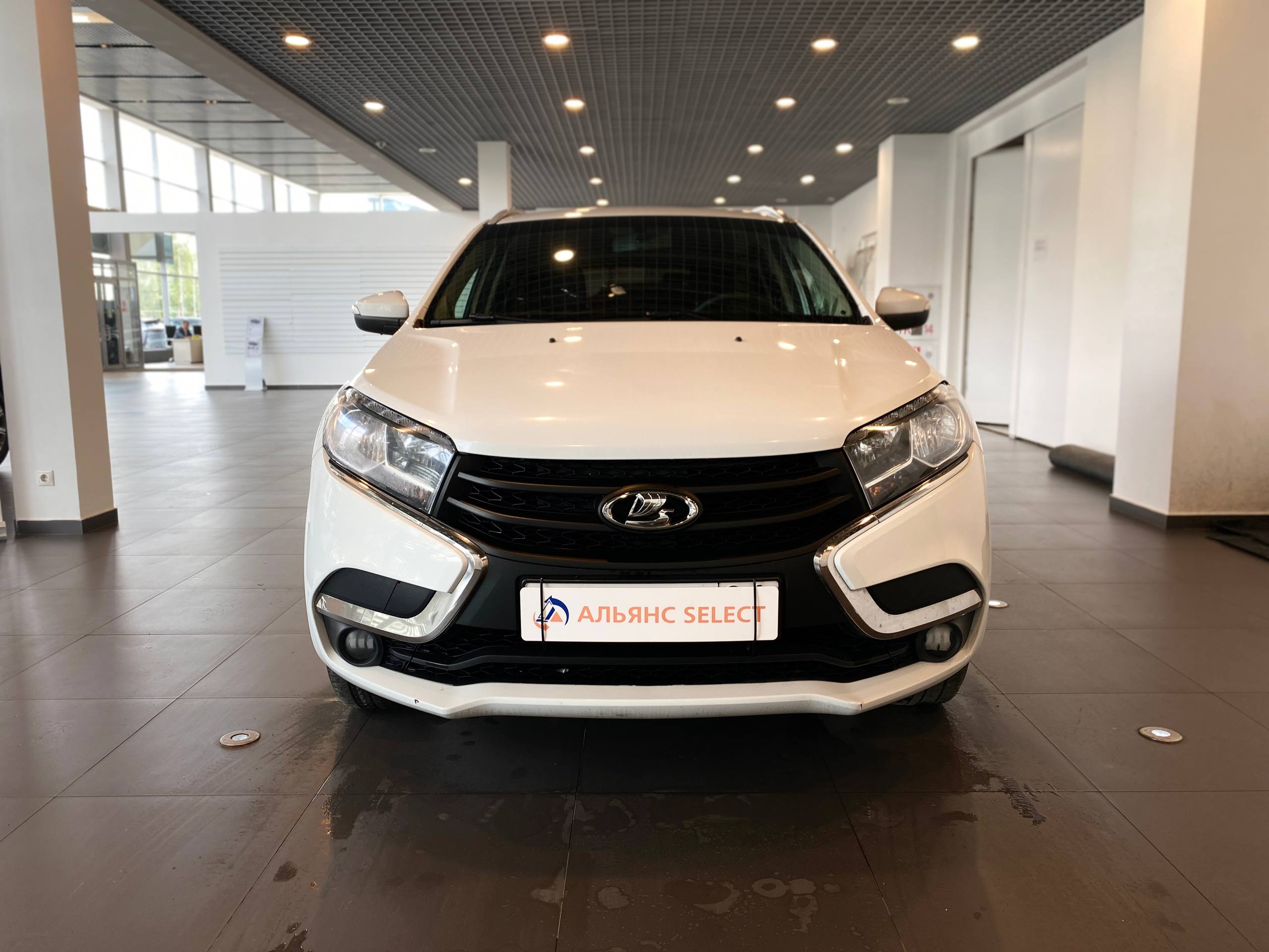 LADA XRAY