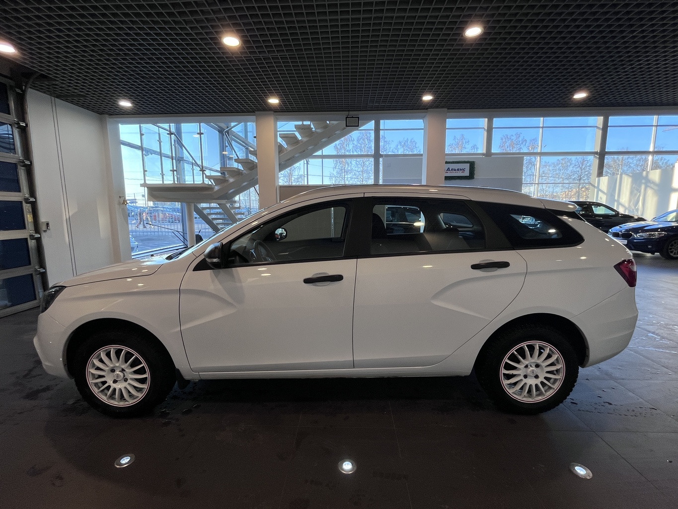 LADA VESTA