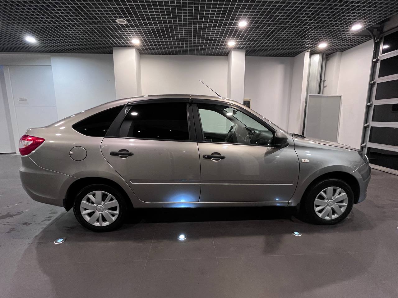 LADA GRANTA