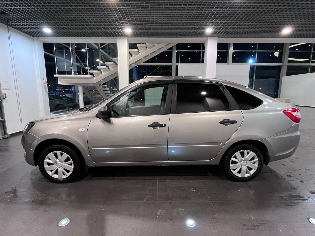 LADA GRANTA