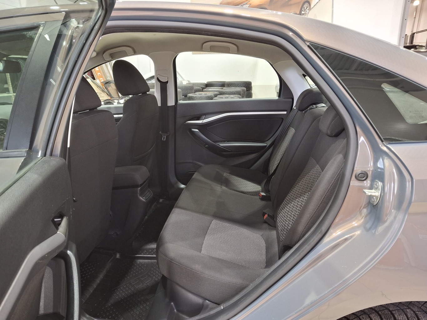 LADA VESTA
