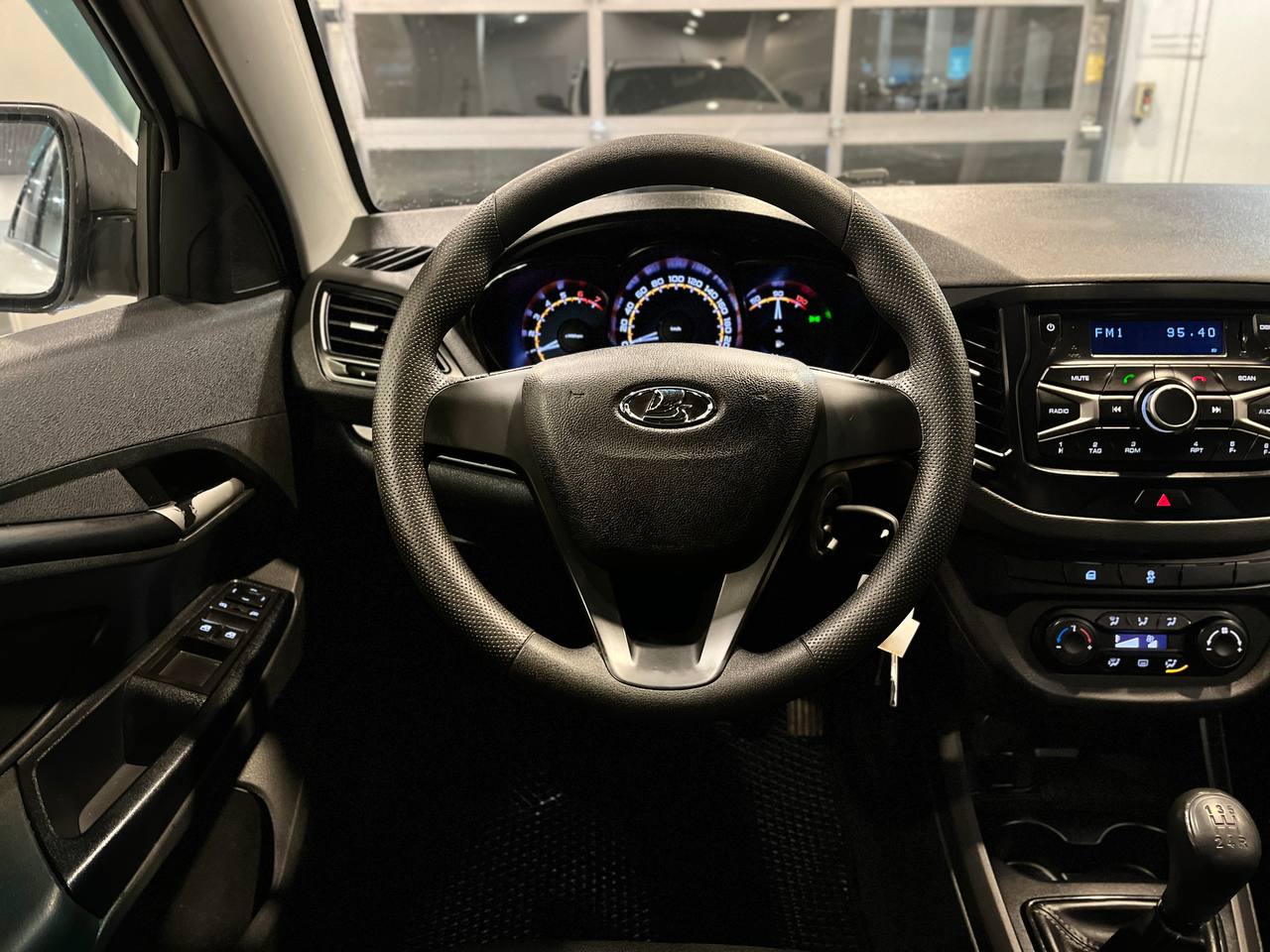 LADA VESTA