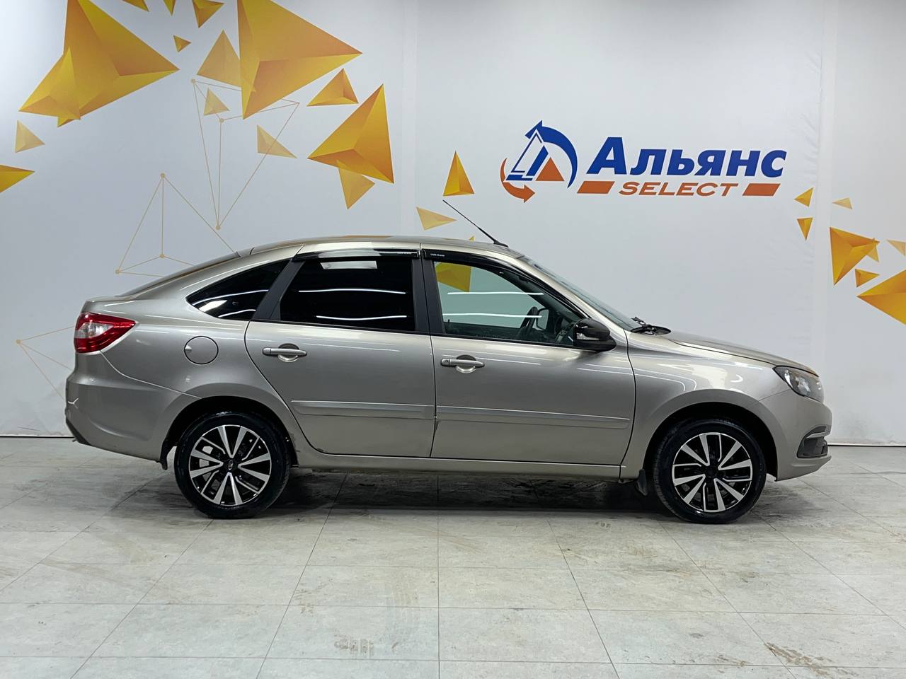 LADA GRANTA