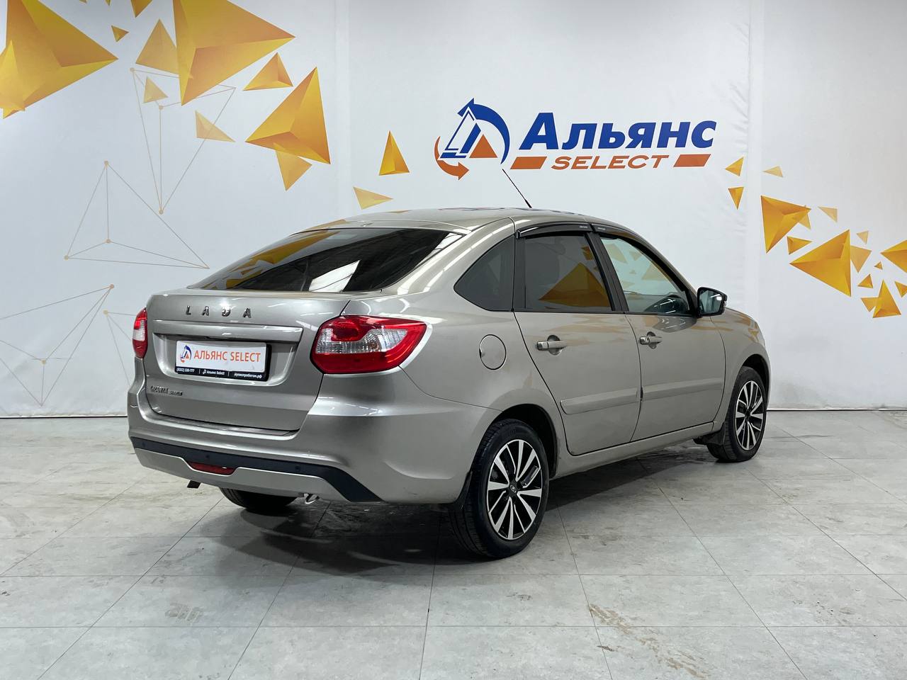 LADA GRANTA