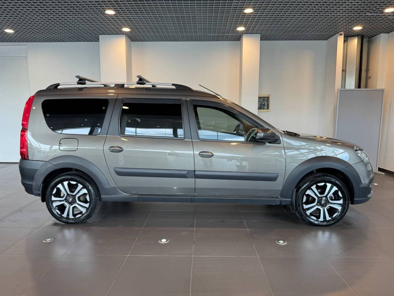 LADA LARGUS
