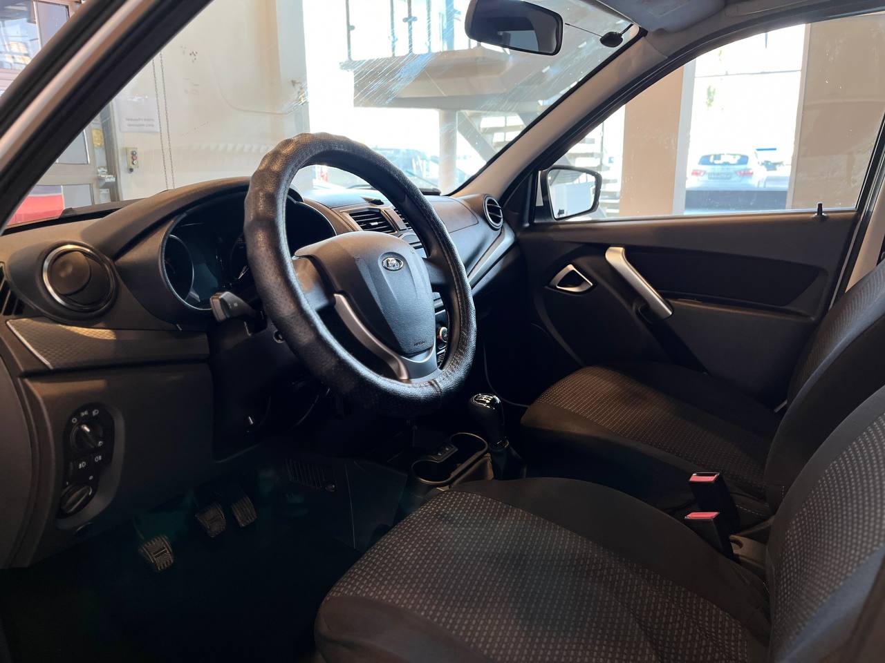 LADA GRANTA
