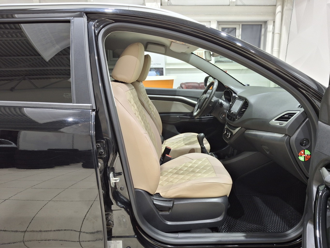 LADA VESTA