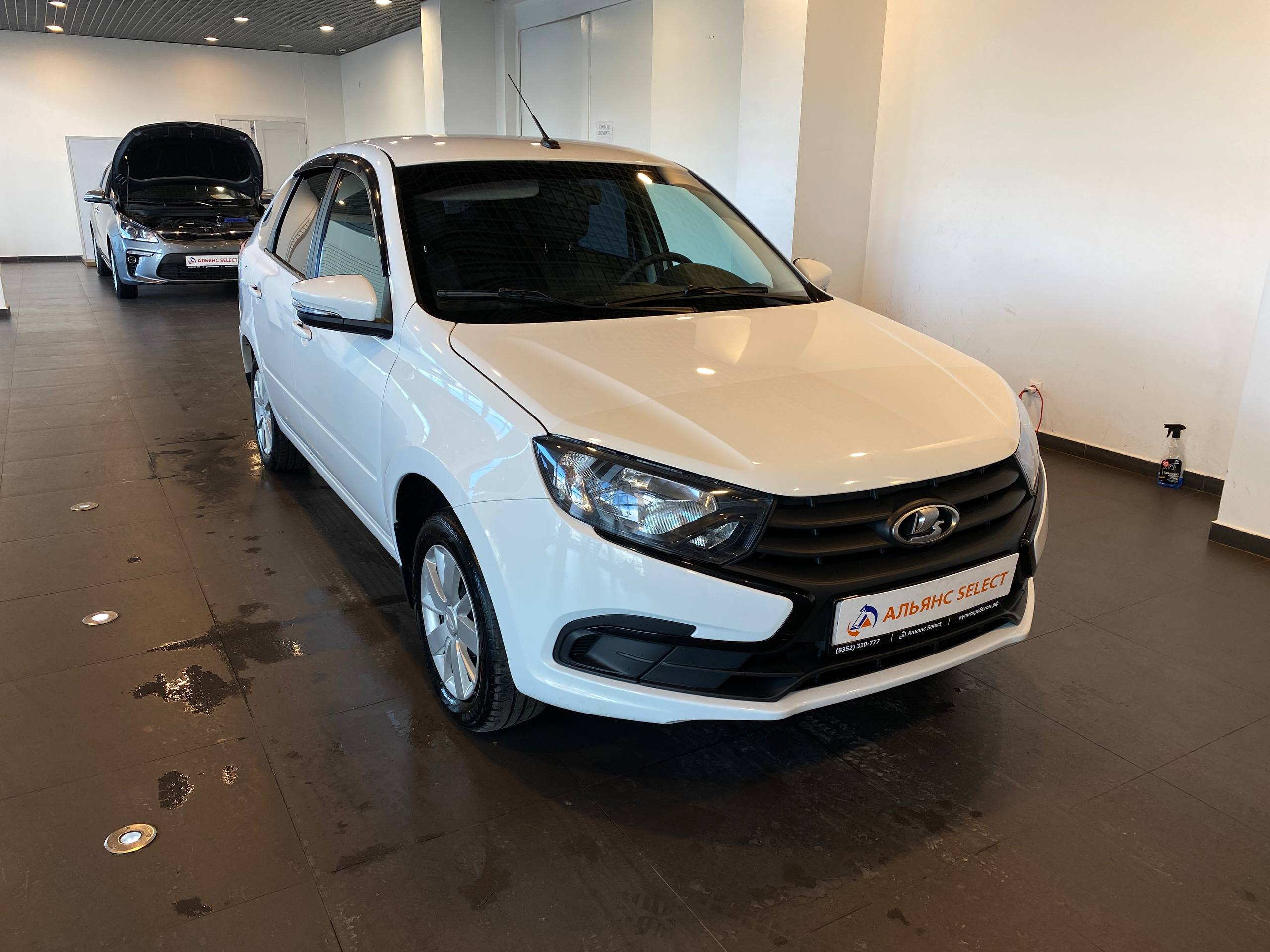 LADA GRANTA