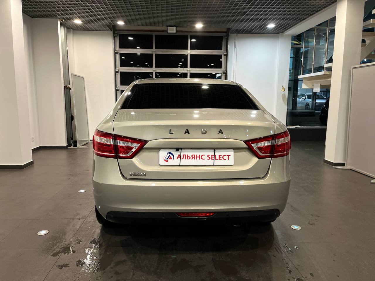LADA VESTA