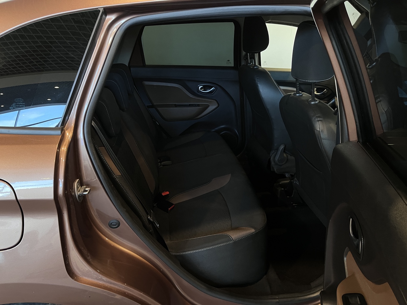 LADA XRAY