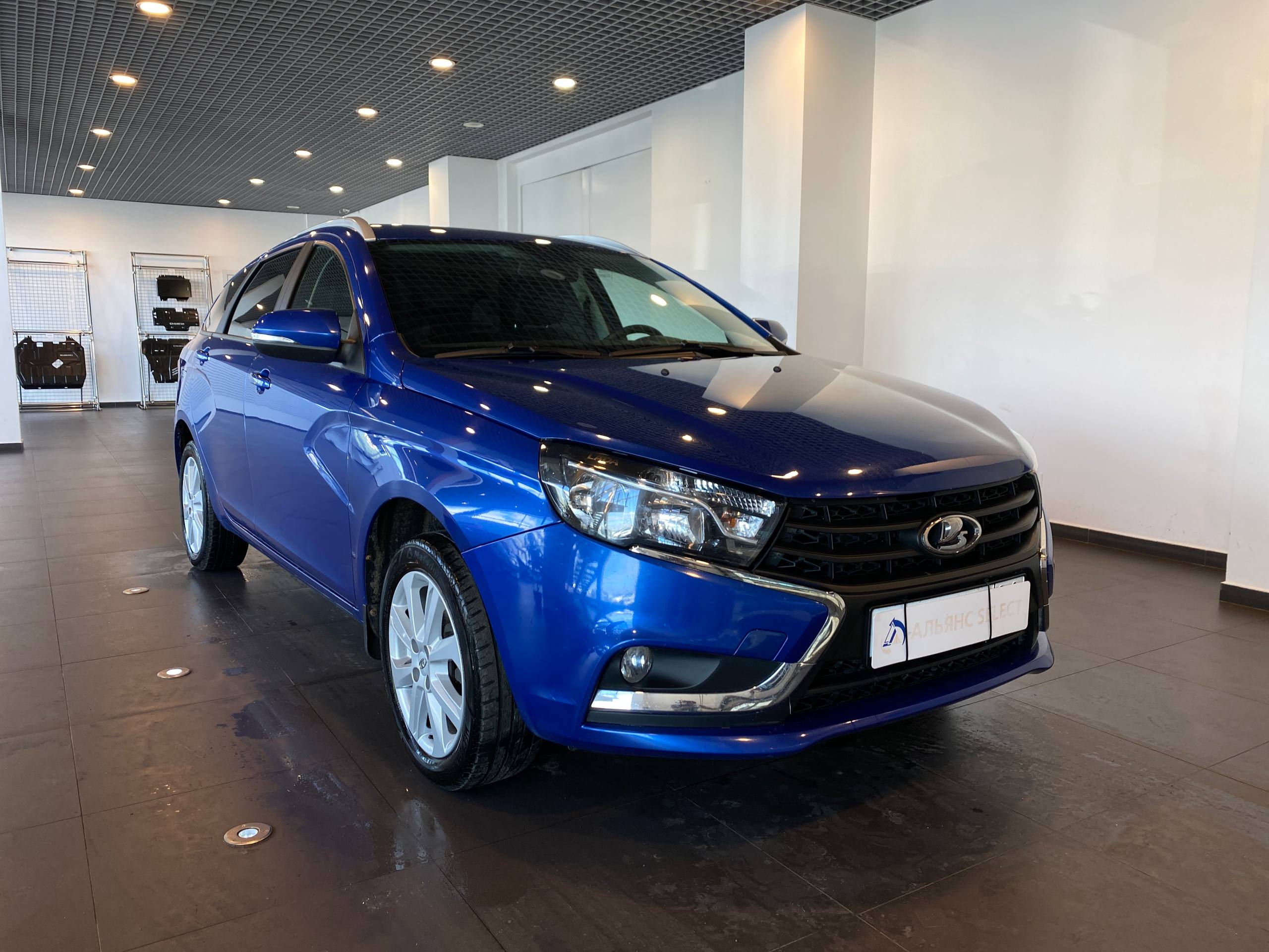 LADA VESTA
