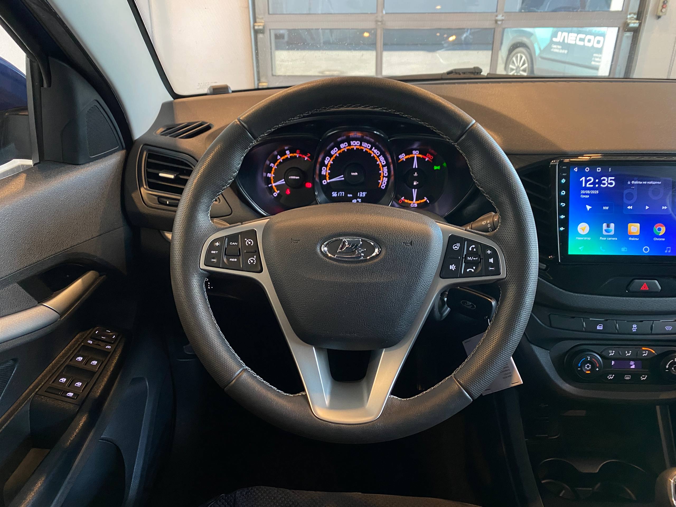 LADA VESTA