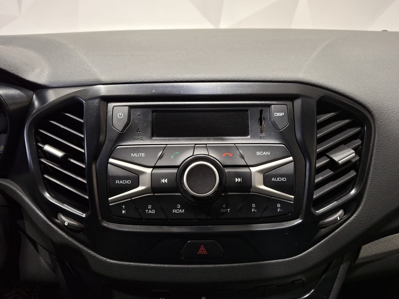 LADA VESTA