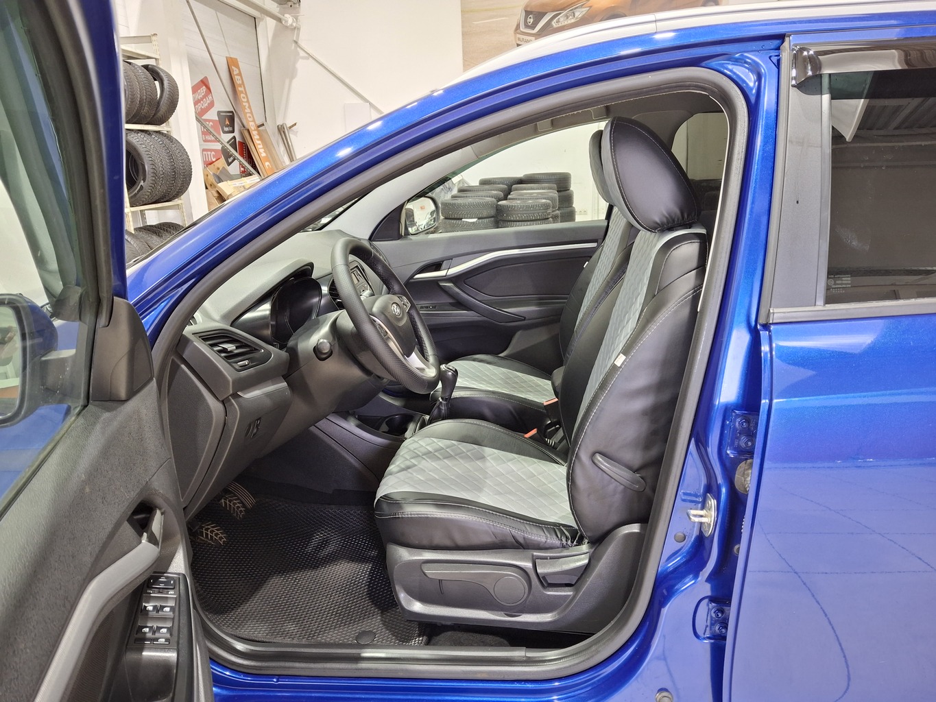 LADA VESTA
