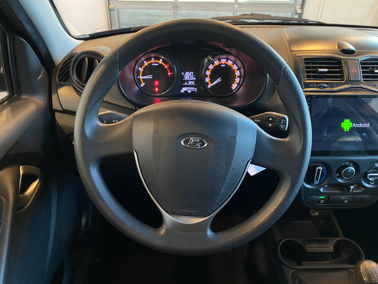 LADA GRANTA
