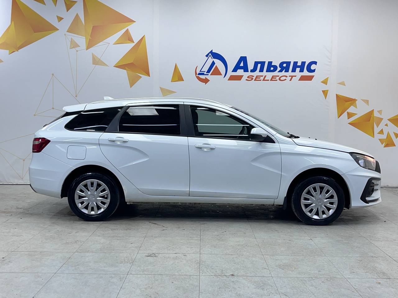 LADA VESTA