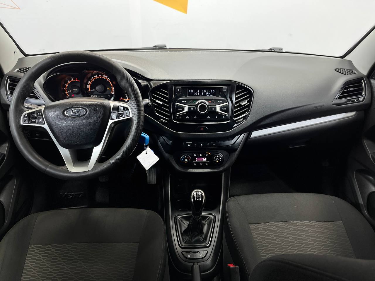 LADA VESTA