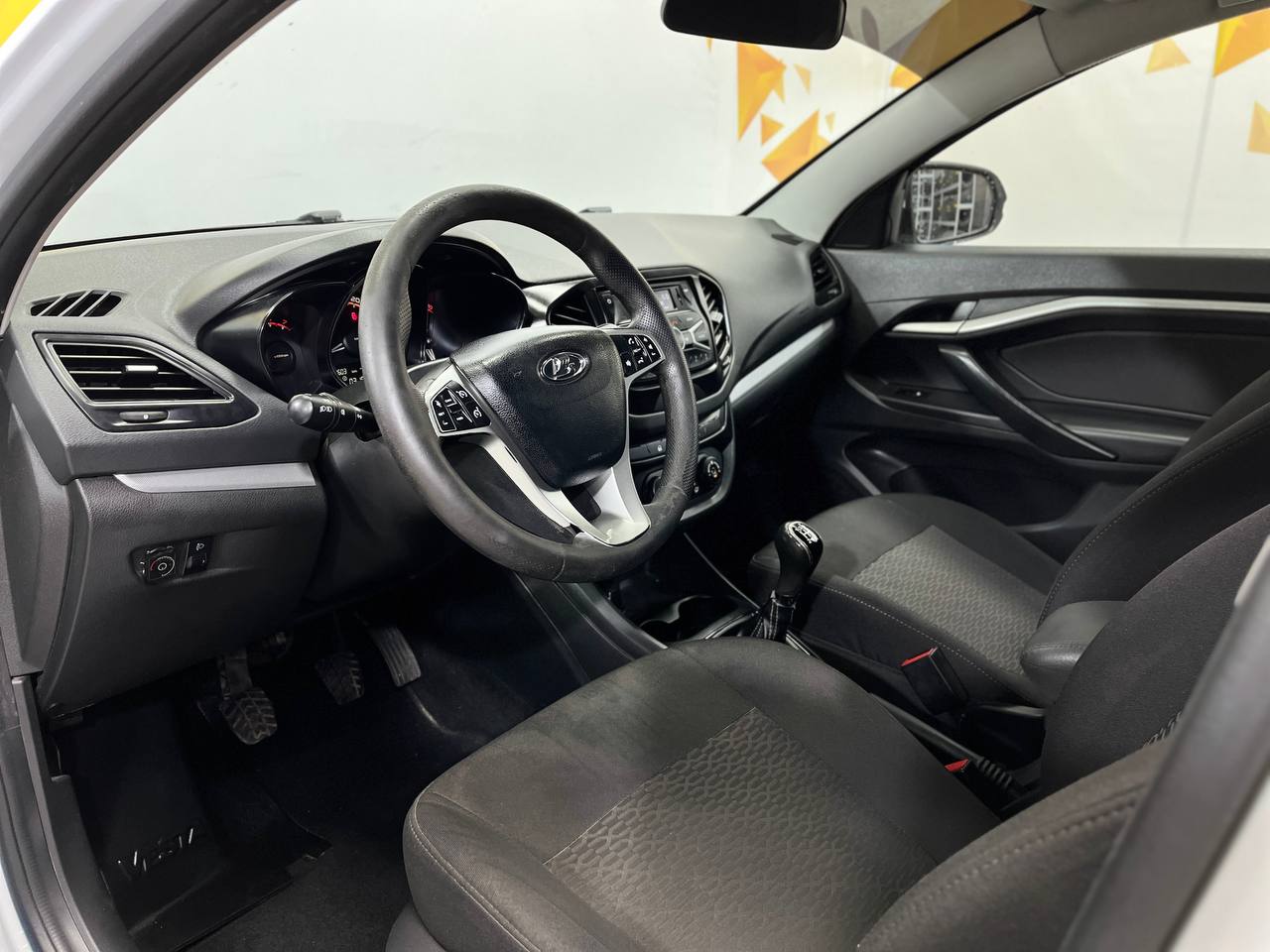 LADA VESTA