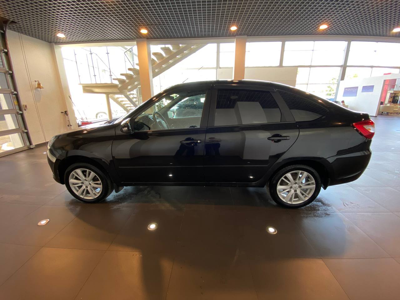 LADA GRANTA