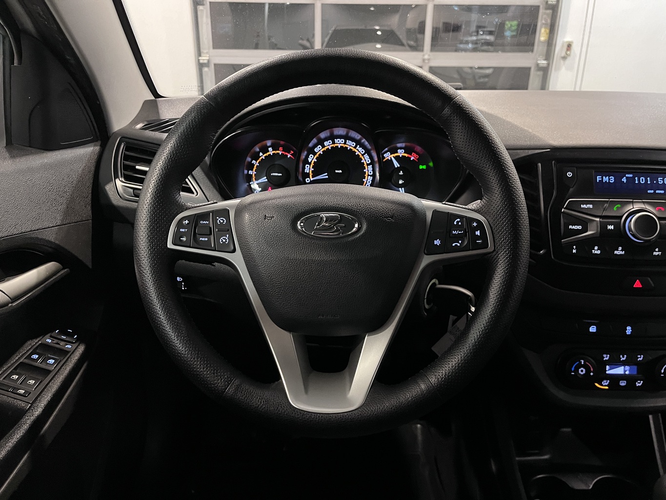 LADA VESTA