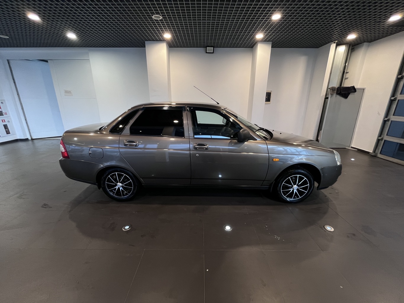 LADA PRIORA