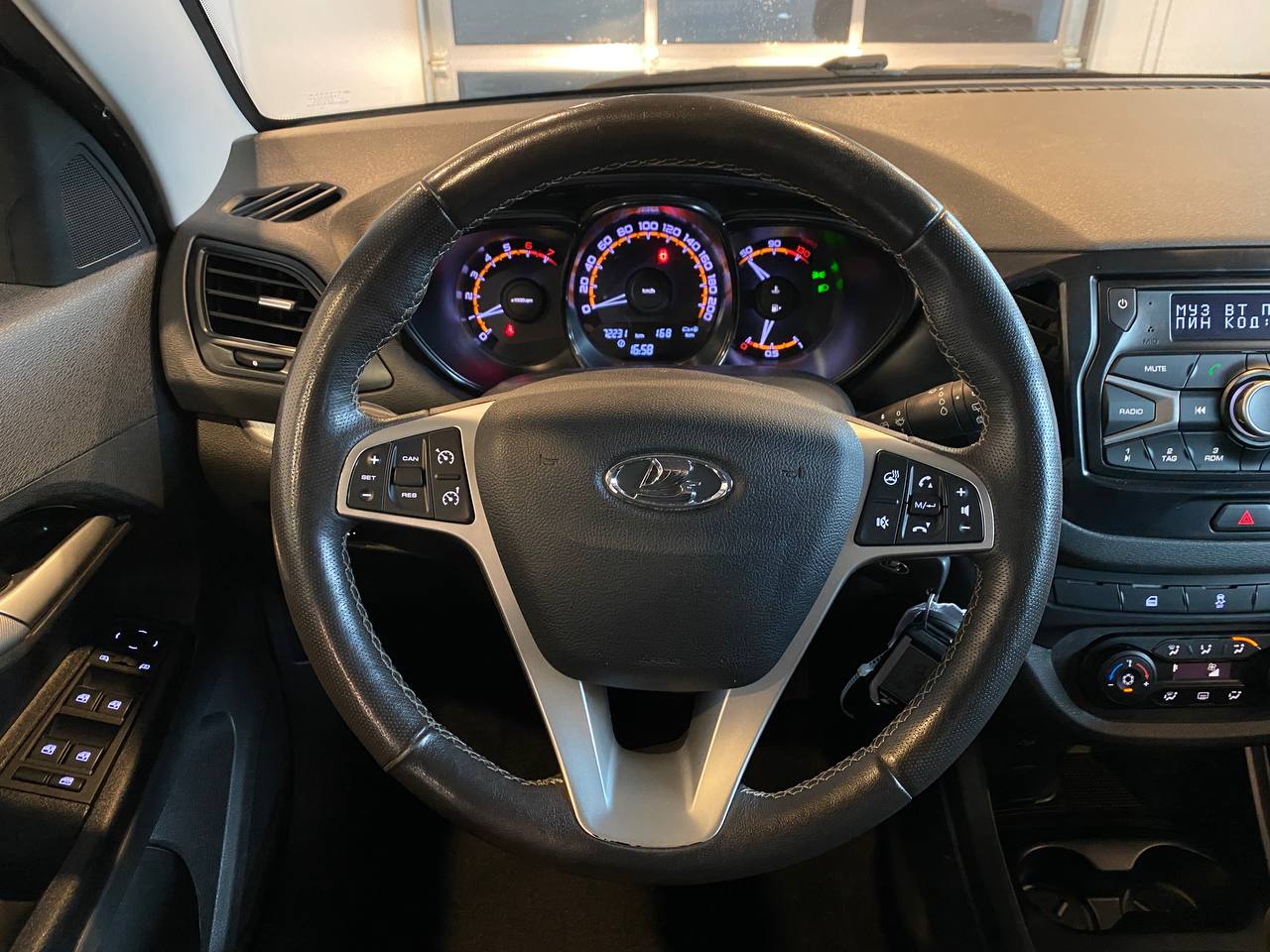 LADA VESTA