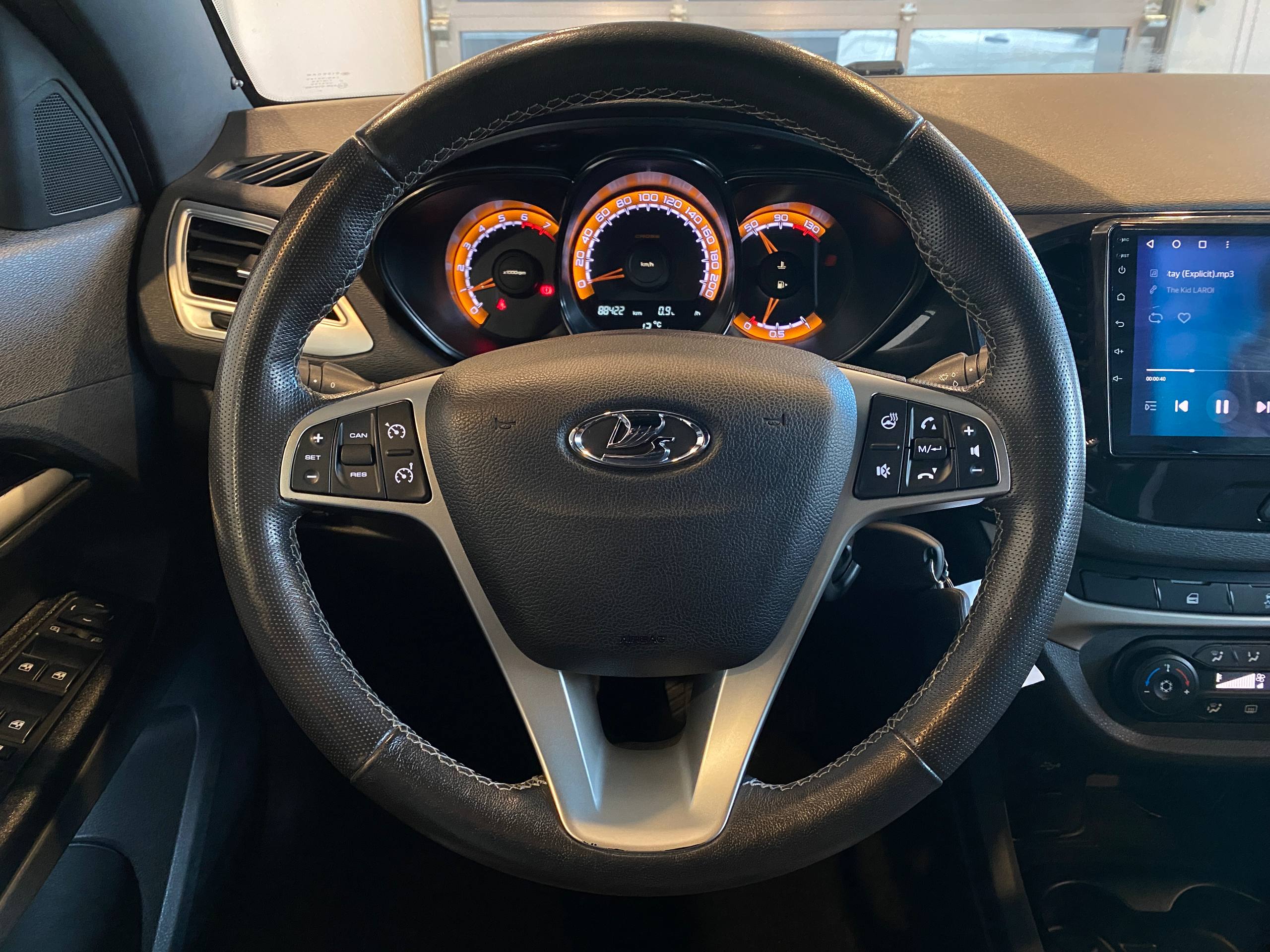 LADA VESTA