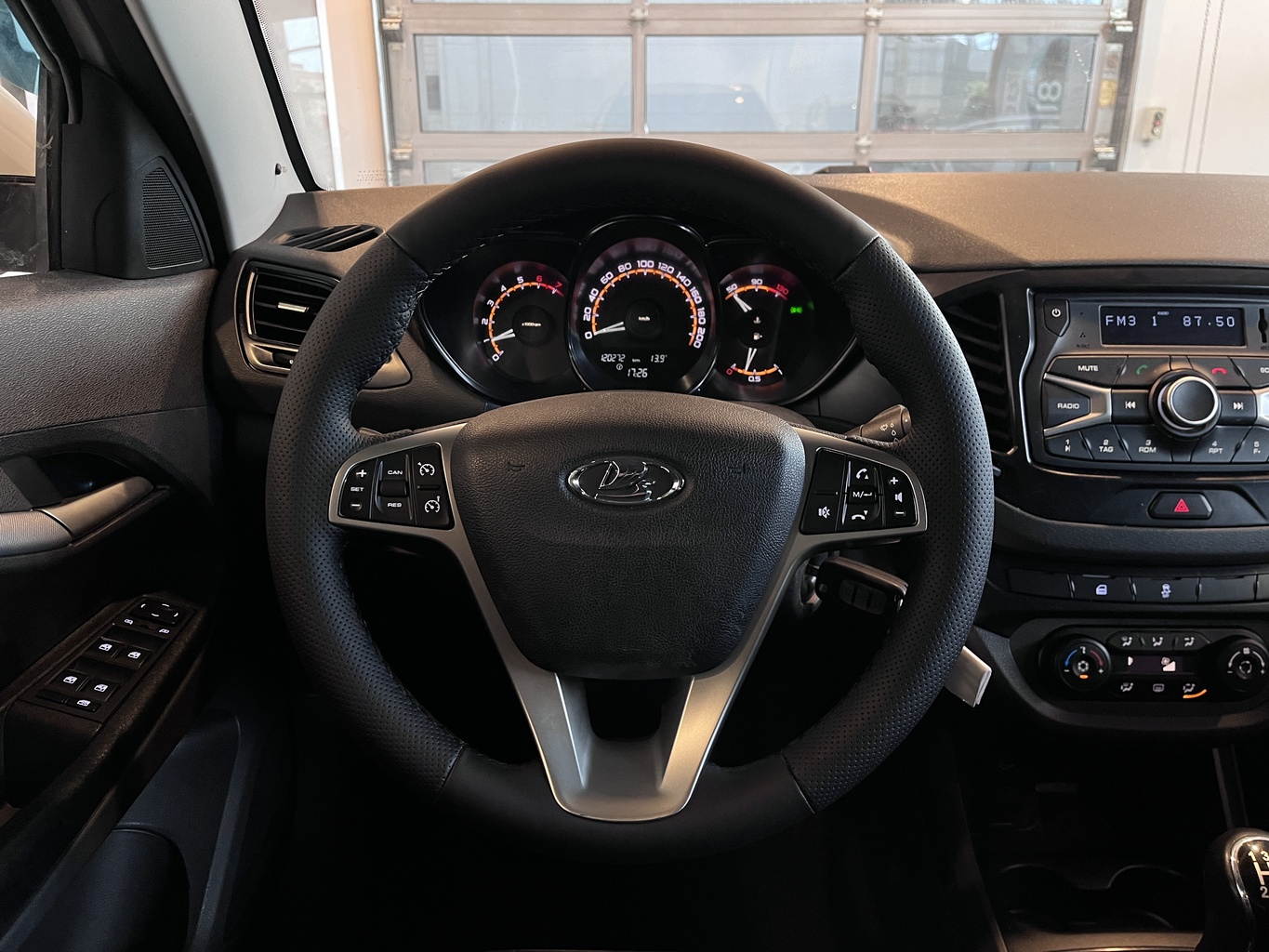 LADA VESTA