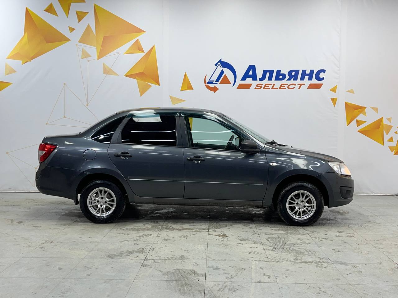 LADA GRANTA