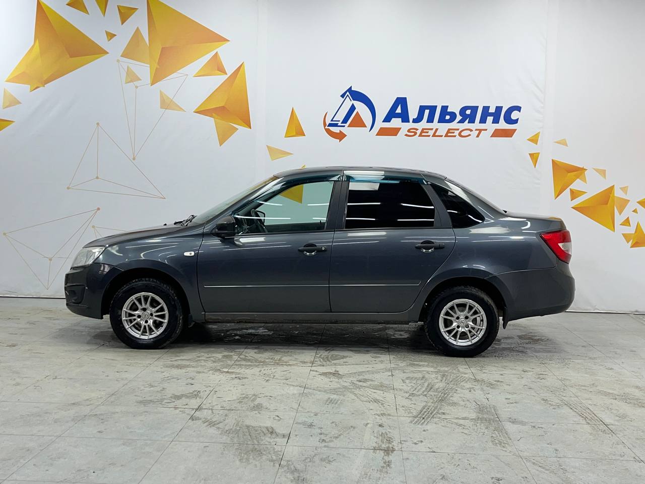 LADA GRANTA