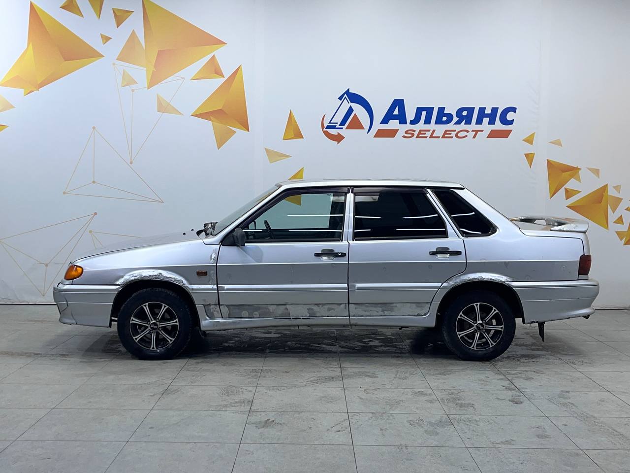 LADA 2115
