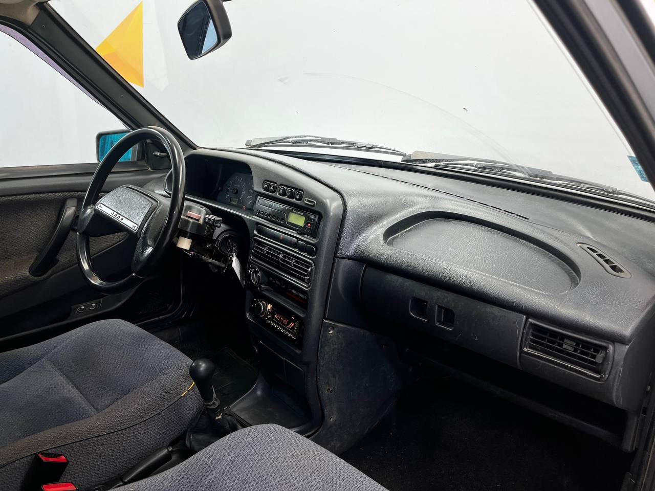 LADA 2115