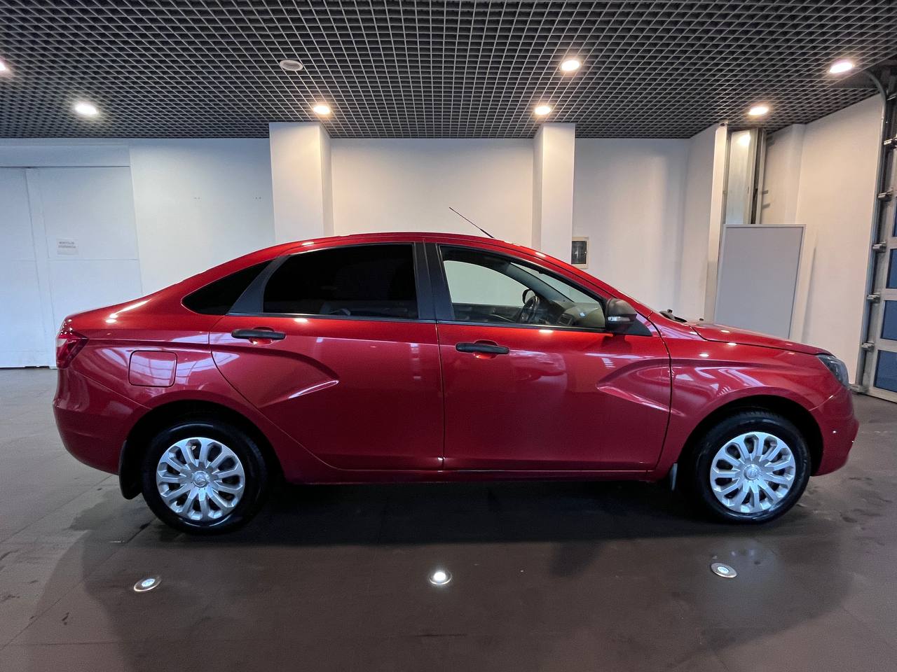LADA VESTA