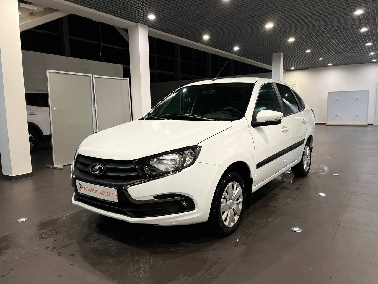 LADA GRANTA