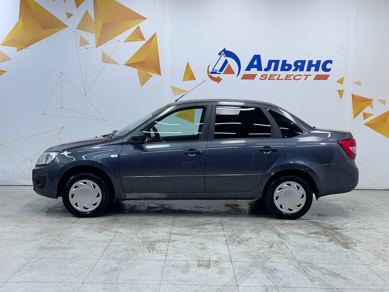 LADA GRANTA