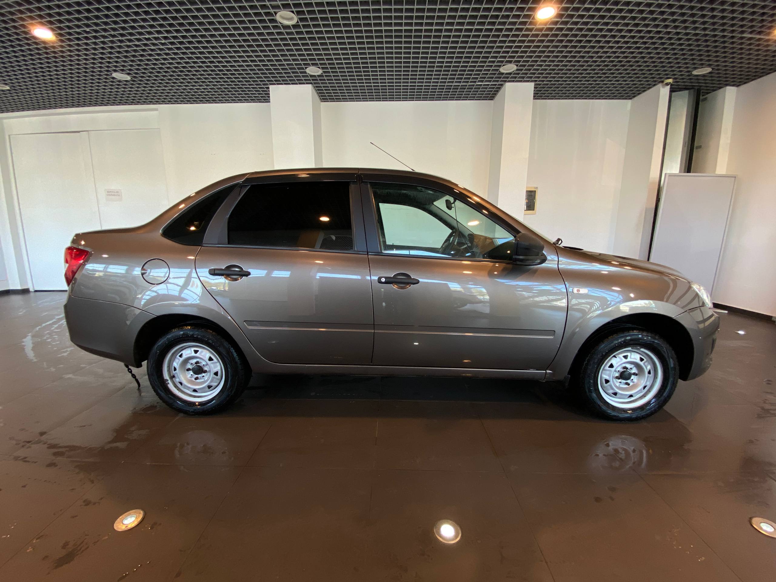 LADA GRANTA