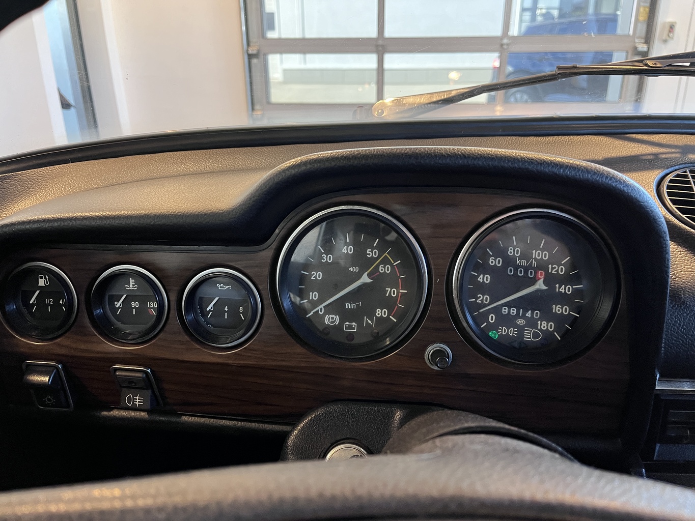 LADA 2106