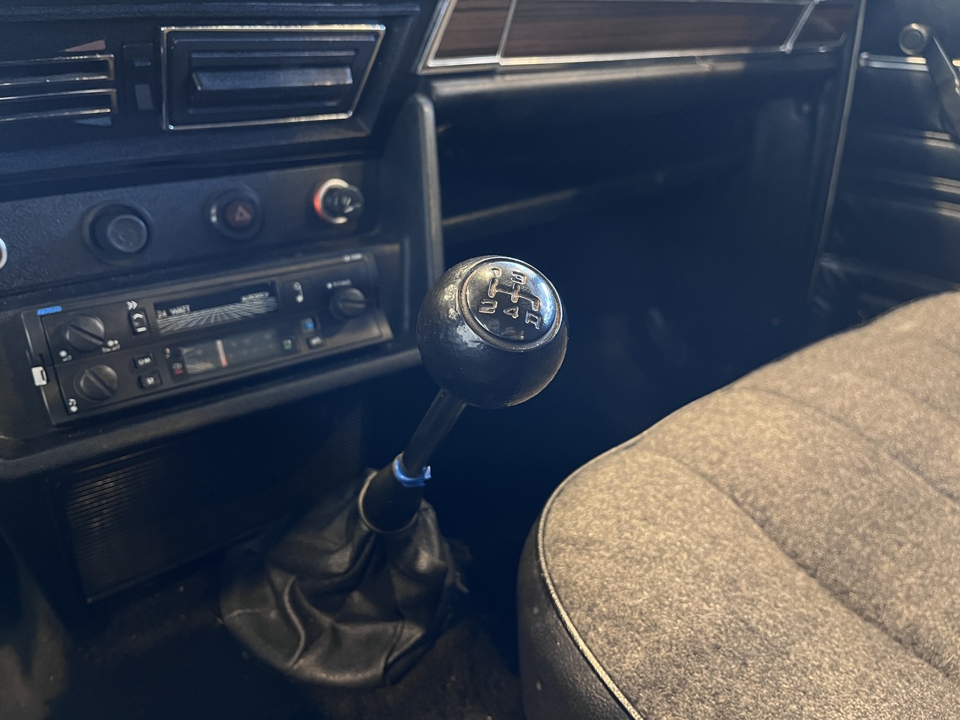 LADA 2106