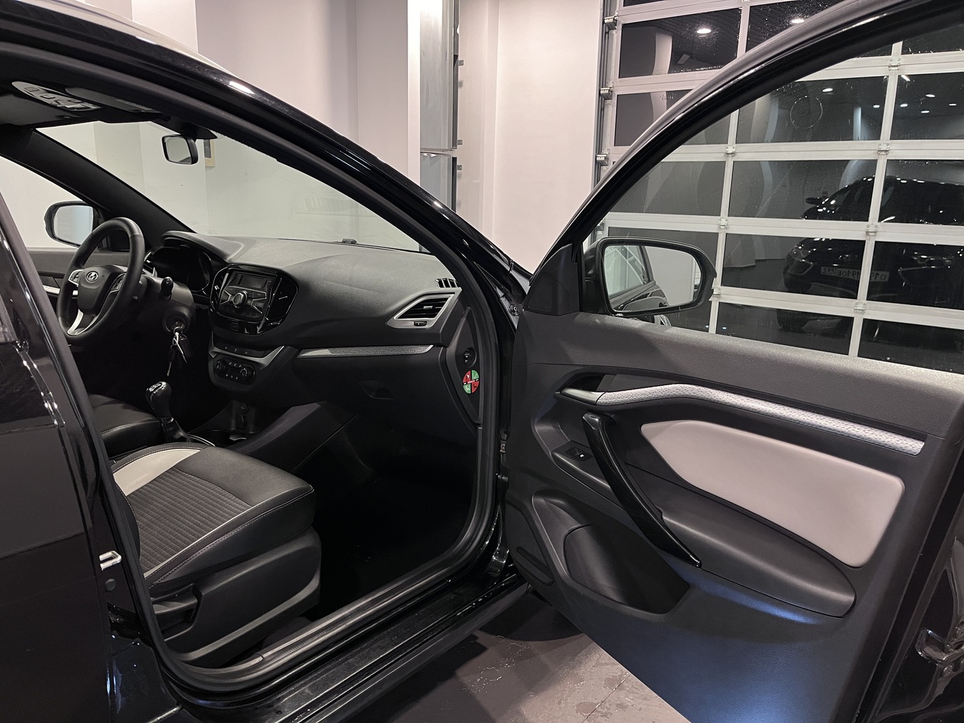 LADA VESTA