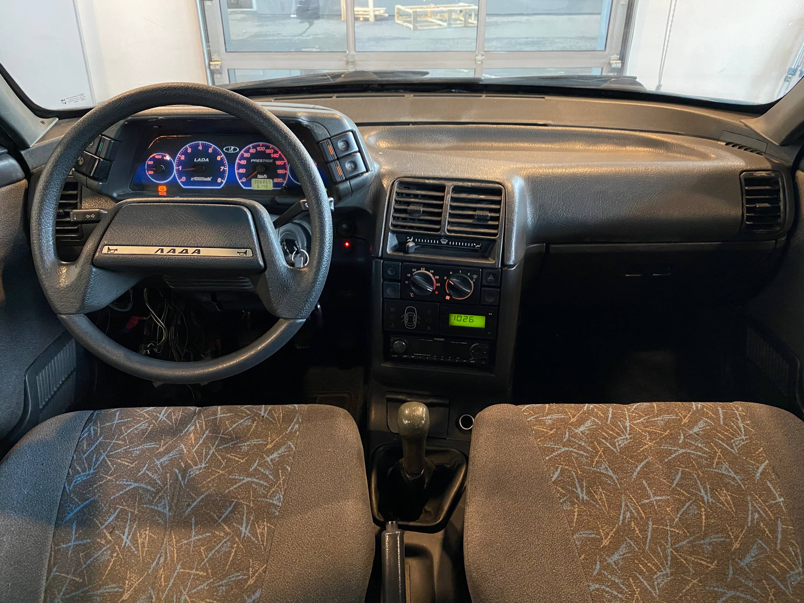 LADA 2110